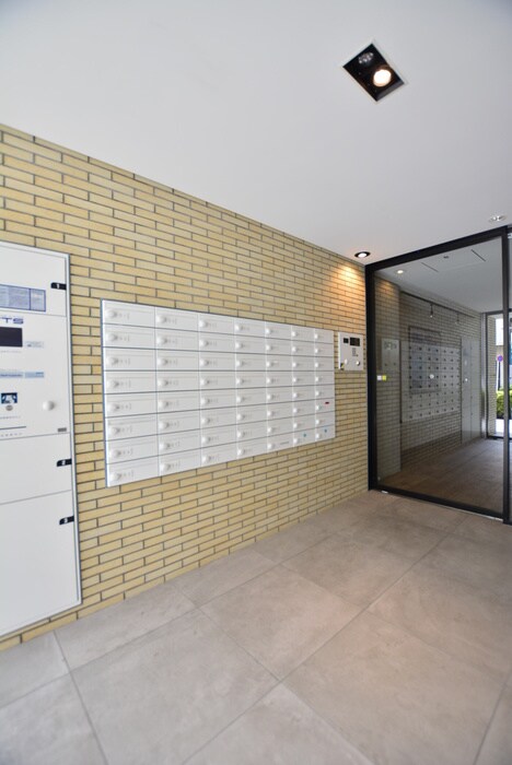 ドゥーエ向島の物件外観写真