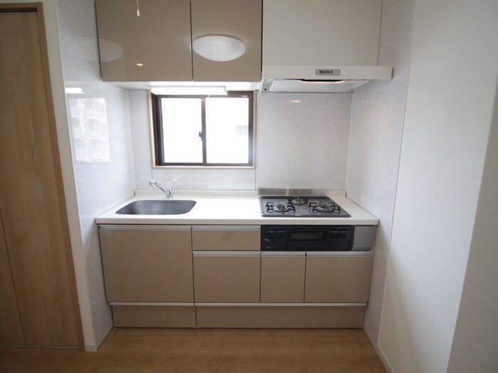 ロイヤルヒルズの物件内観写真