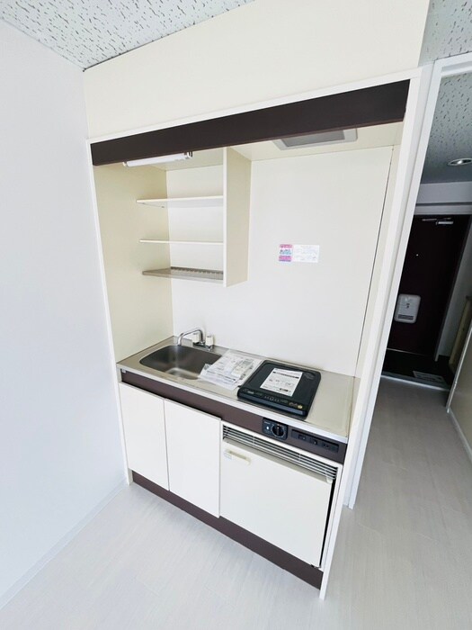 セシーズイシイ8の物件内観写真