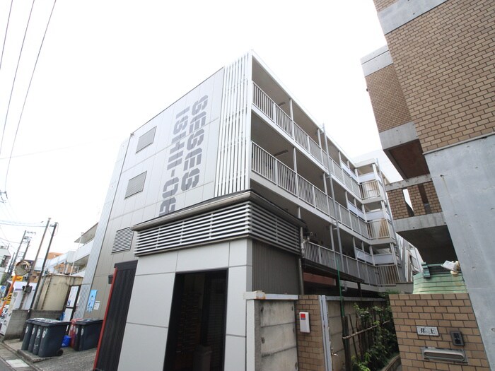 セシーズイシイ8の物件外観写真