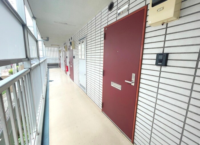 セシーズイシイ8の物件内観写真