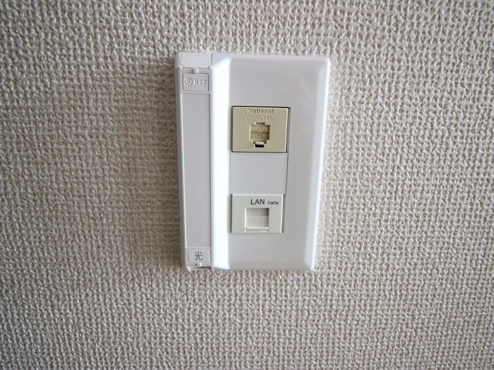 セシーズイシイ8の物件内観写真