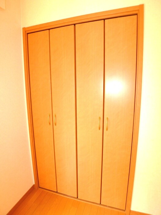 ＢＬＵＥ　ＭＯＯＮの物件内観写真