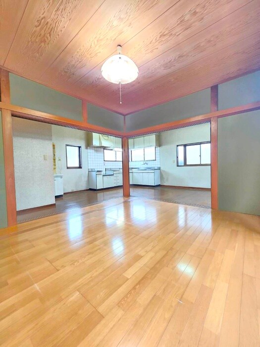 日下部ハイツの物件内観写真