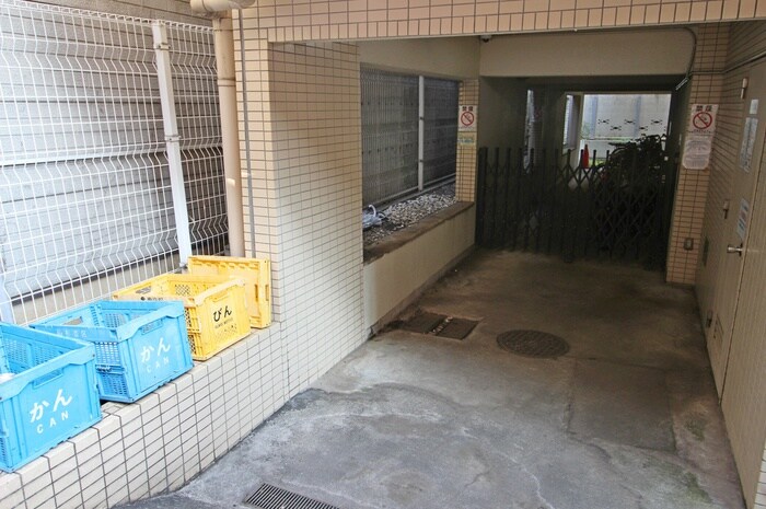 マリオン高円寺（305）の物件外観写真