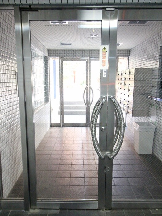 マリオン高円寺（305）の物件外観写真