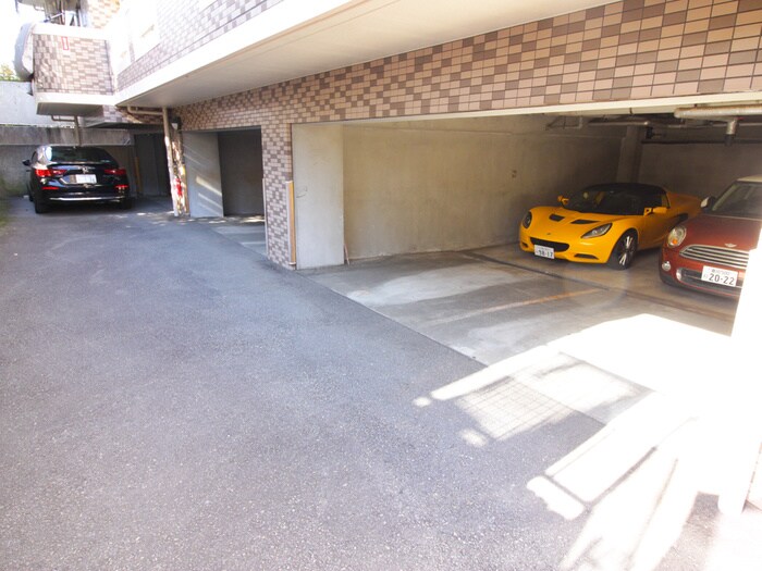 レフォ－ル登戸の物件外観写真