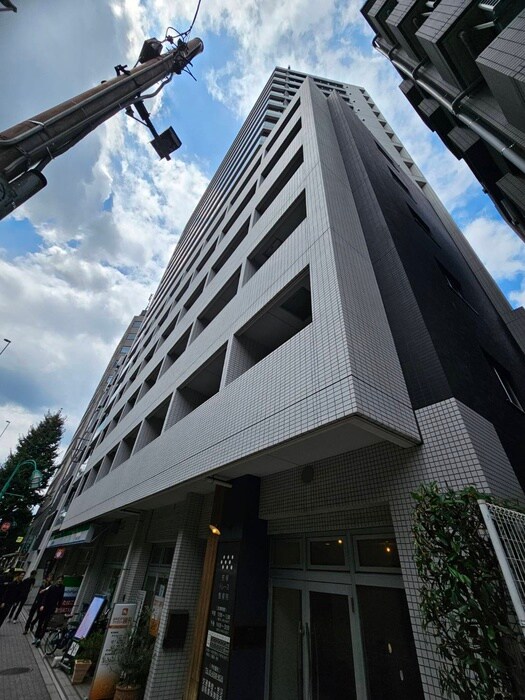 レジディア笹塚Ⅱの物件外観写真