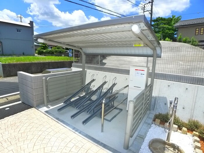 メゾン　ドゥイエットの物件外観写真