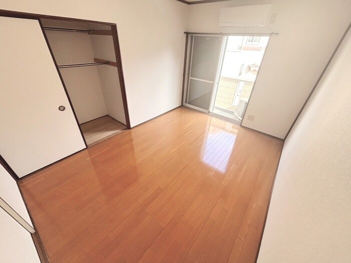 グリーンコートの物件内観写真