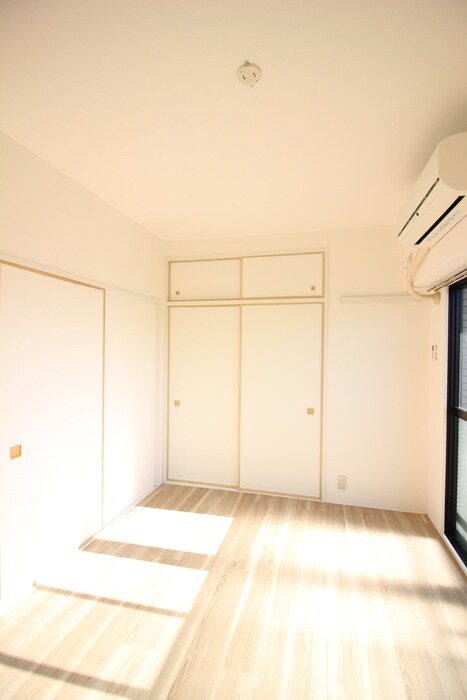 プリムヴェール西堀の物件内観写真