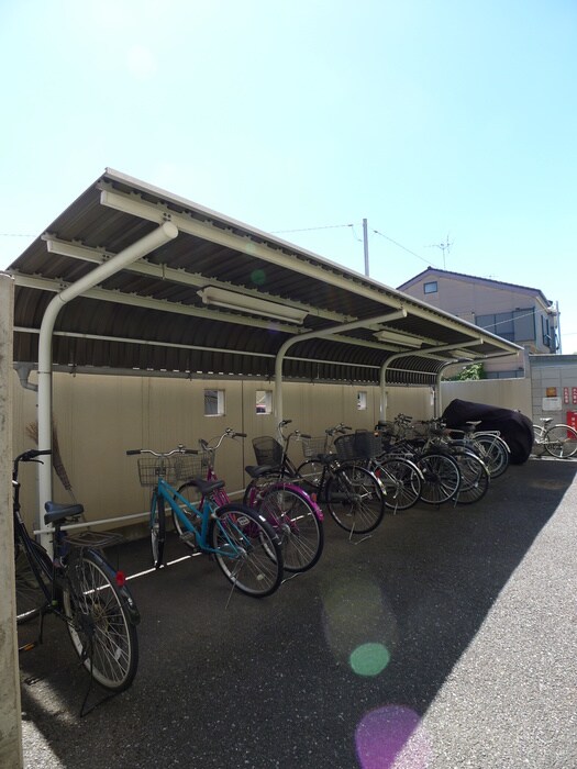 プリムヴェール西堀の物件外観写真