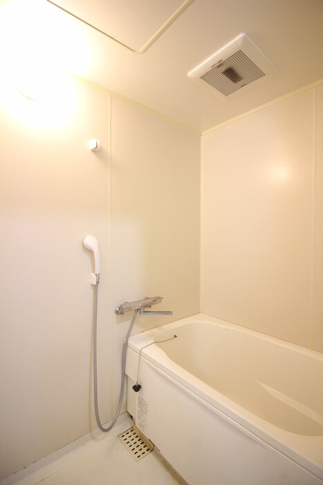 プリムヴェール西堀の物件内観写真