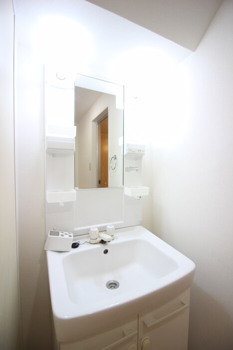 プリムヴェール西堀の物件内観写真