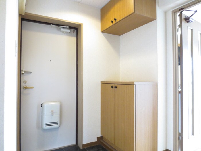 シャイニングフォールズの物件内観写真