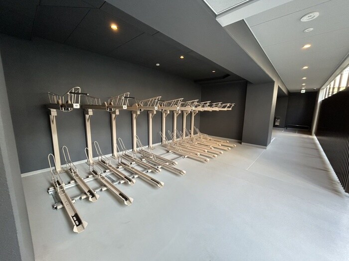 ワンルーフレジデンス亀戸の物件外観写真