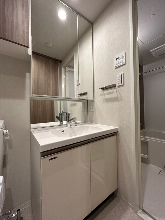 ワンルーフレジデンス亀戸の物件内観写真