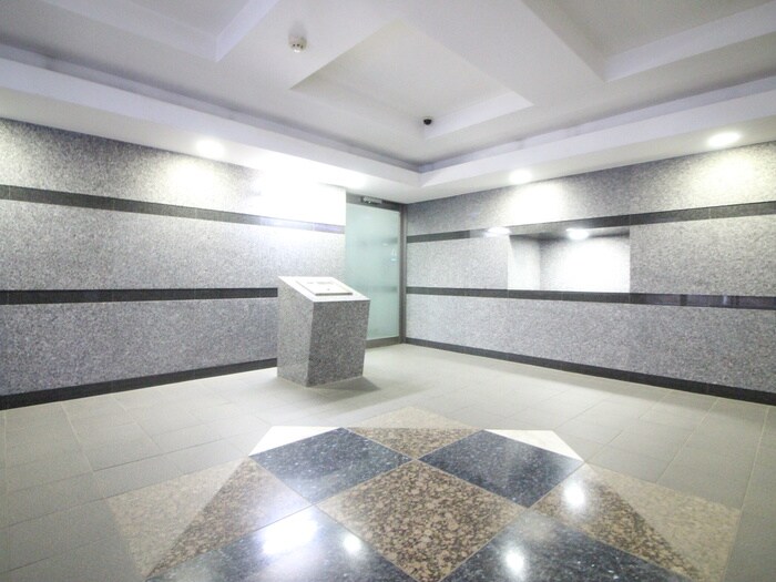 ルーブル鷺宮(303)の物件外観写真