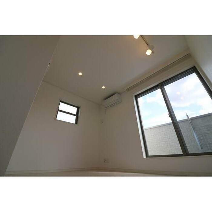 Ｉｎｆｏｇｌｉａ　Ｂｒｅｚｚａの物件内観写真