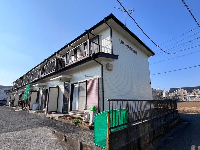 リバ－サイド今井の物件外観写真