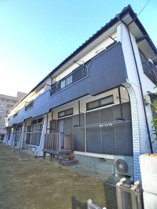 第一ヒカリコ－ポの物件外観写真