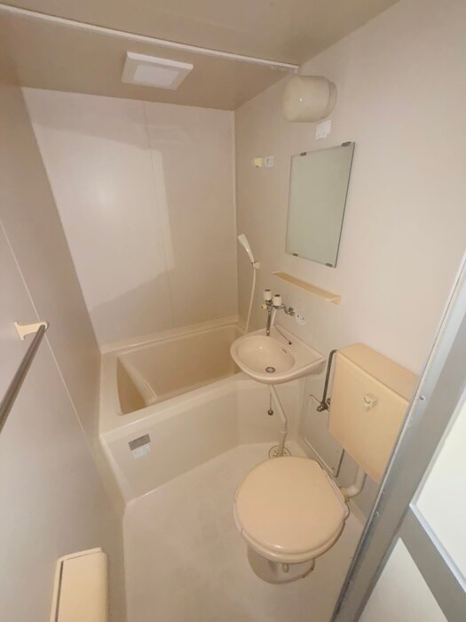 ﾊﾟｰｼｰ元町の物件内観写真