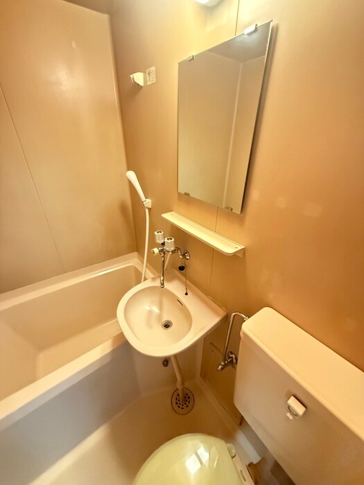 ﾊﾟｰｼｰ元町の物件内観写真