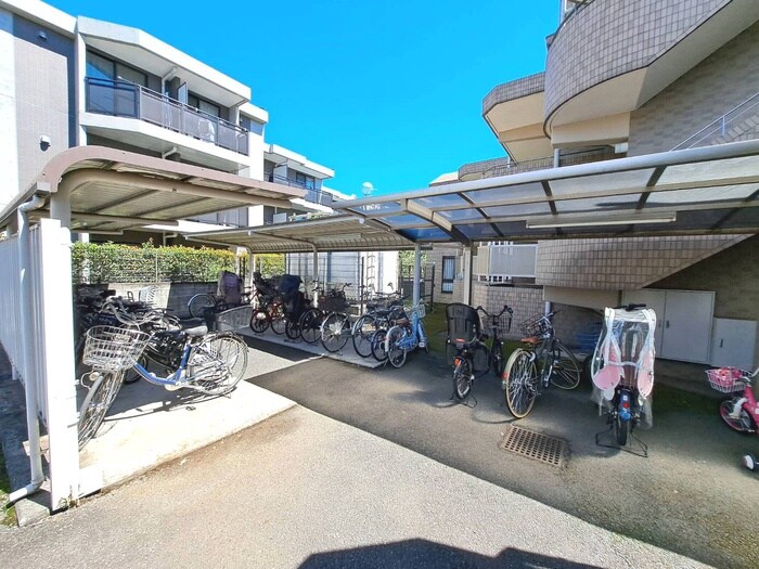 ガ－デンパレス関町の物件外観写真