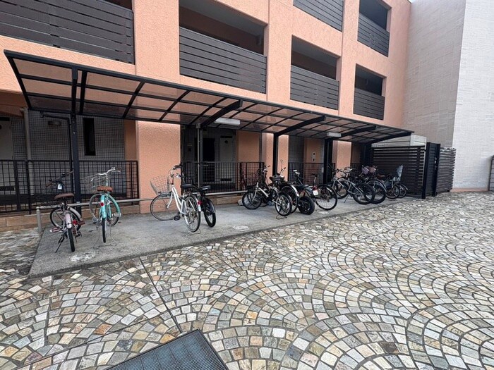 エクレール　アクシスの物件外観写真