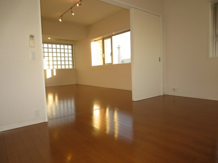 Villa Arcadia(ｳﾞｨﾗ ｱﾙｶﾃﾞｨｱ）の物件内観写真