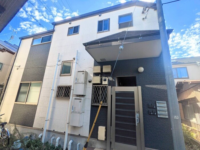 ウィステリア六角橋Ⅱの物件外観写真