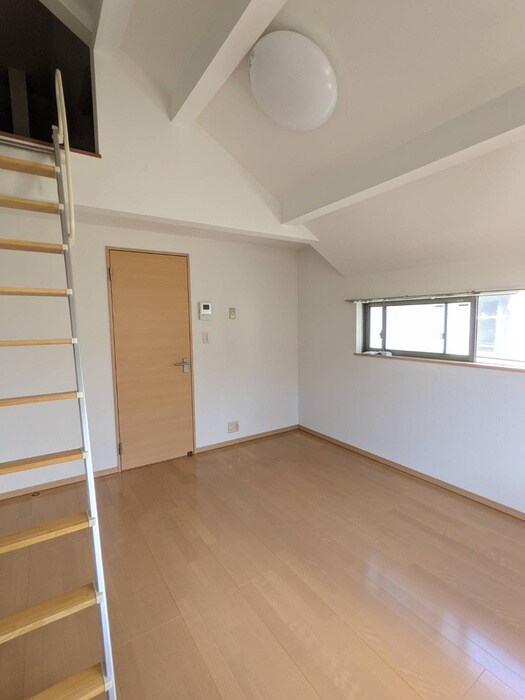 ウィステリア六角橋Ⅱの物件内観写真