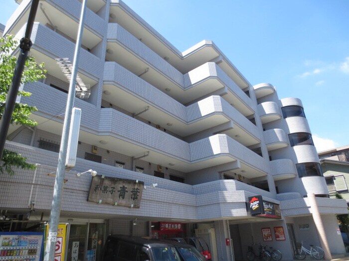 ペルテいぶき野の物件外観写真