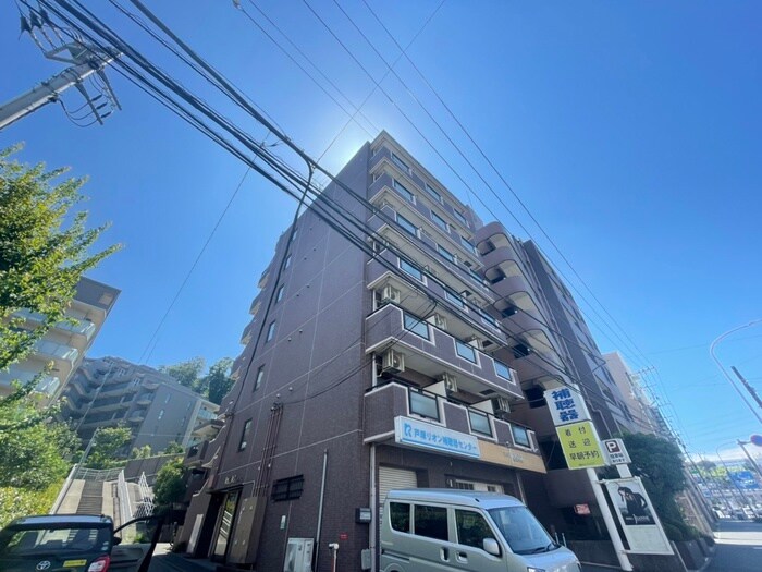 ウエストウィンハイムの物件外観写真