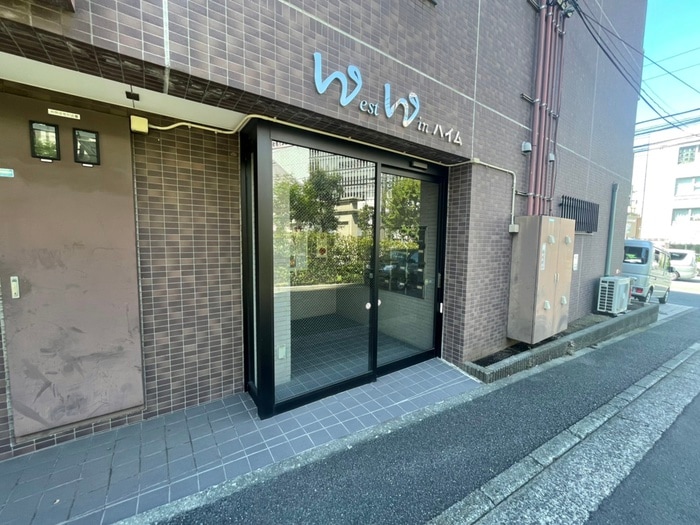 ウエストウィンハイムの物件外観写真