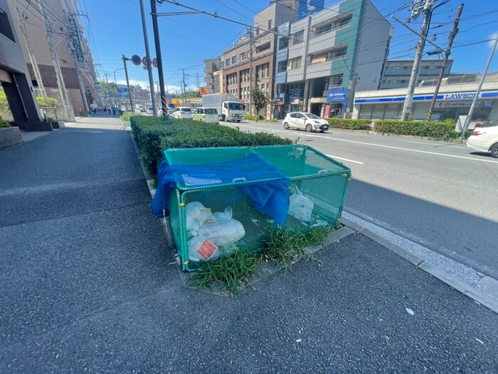 ウエストウィンハイムの物件外観写真