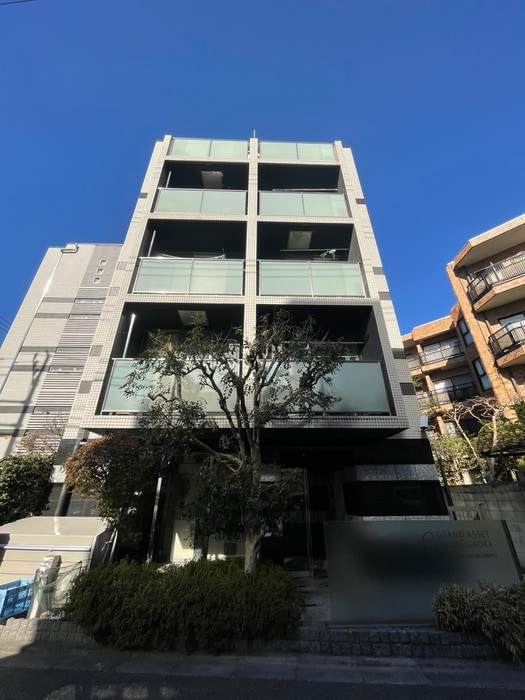 グランアセット自由ヶ丘の物件外観写真