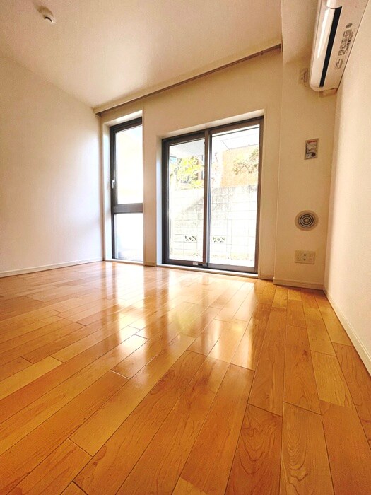 グランアセット自由ヶ丘の物件内観写真