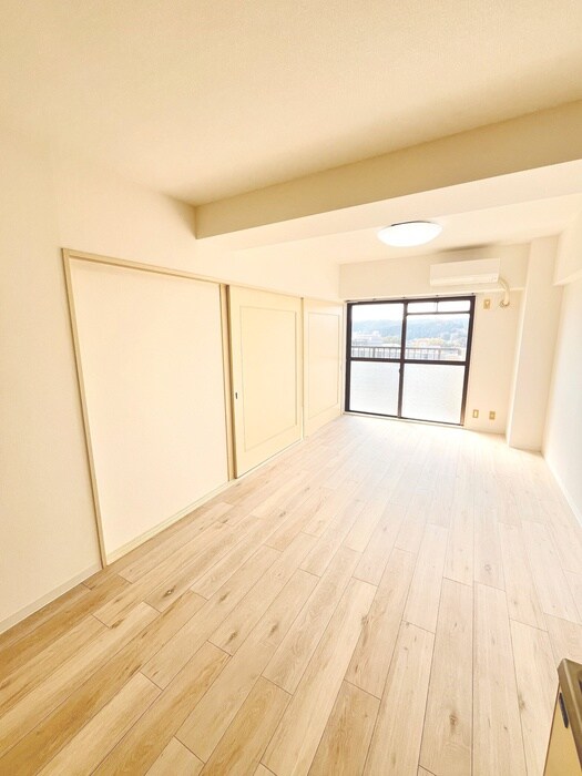 シュタ－ンハイム第二の物件内観写真