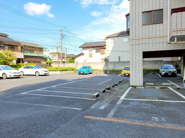 シュタ－ンハイム第二の物件外観写真