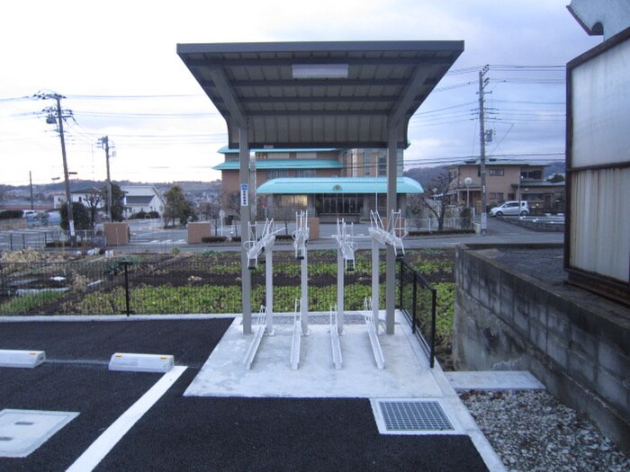 ラークヒルの物件外観写真