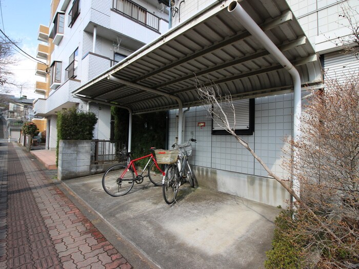 エトワールＡの物件外観写真