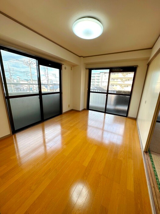 グランドカ―サ  武蔵野の物件内観写真