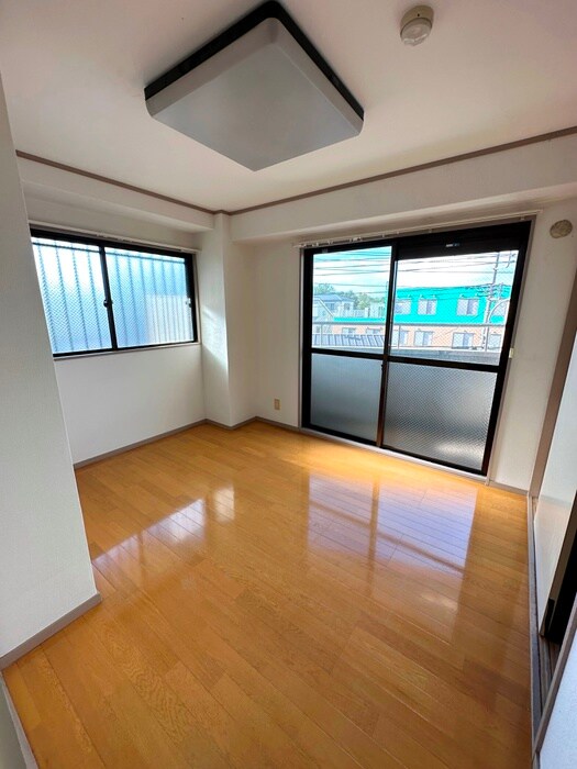 グランドカ―サ  武蔵野の物件内観写真