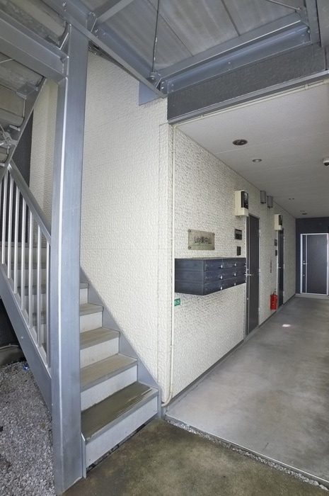 Ｌｉｌｙ東中山の物件外観写真