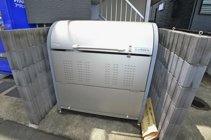 Ｌｉｌｙ東中山の物件外観写真