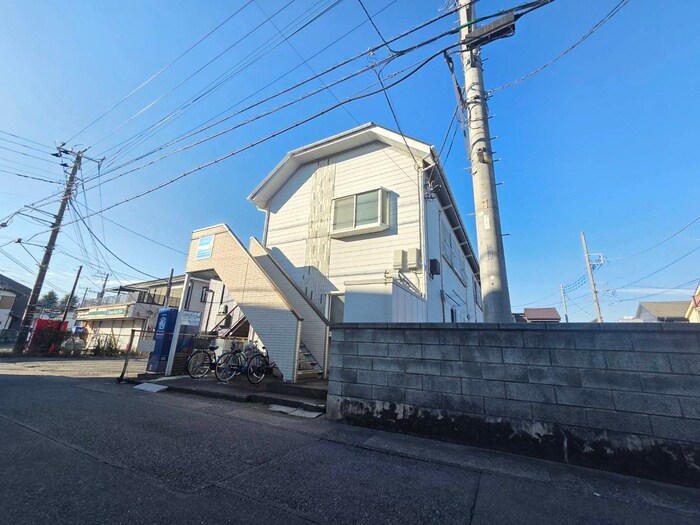 コーポルルブの物件外観写真