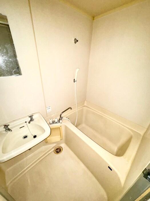 ライオンズマンション生麦(803)の物件内観写真