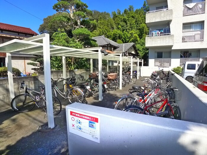 BEATLES　SQUAREの物件外観写真