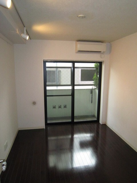 ヴァンス用賀の物件内観写真